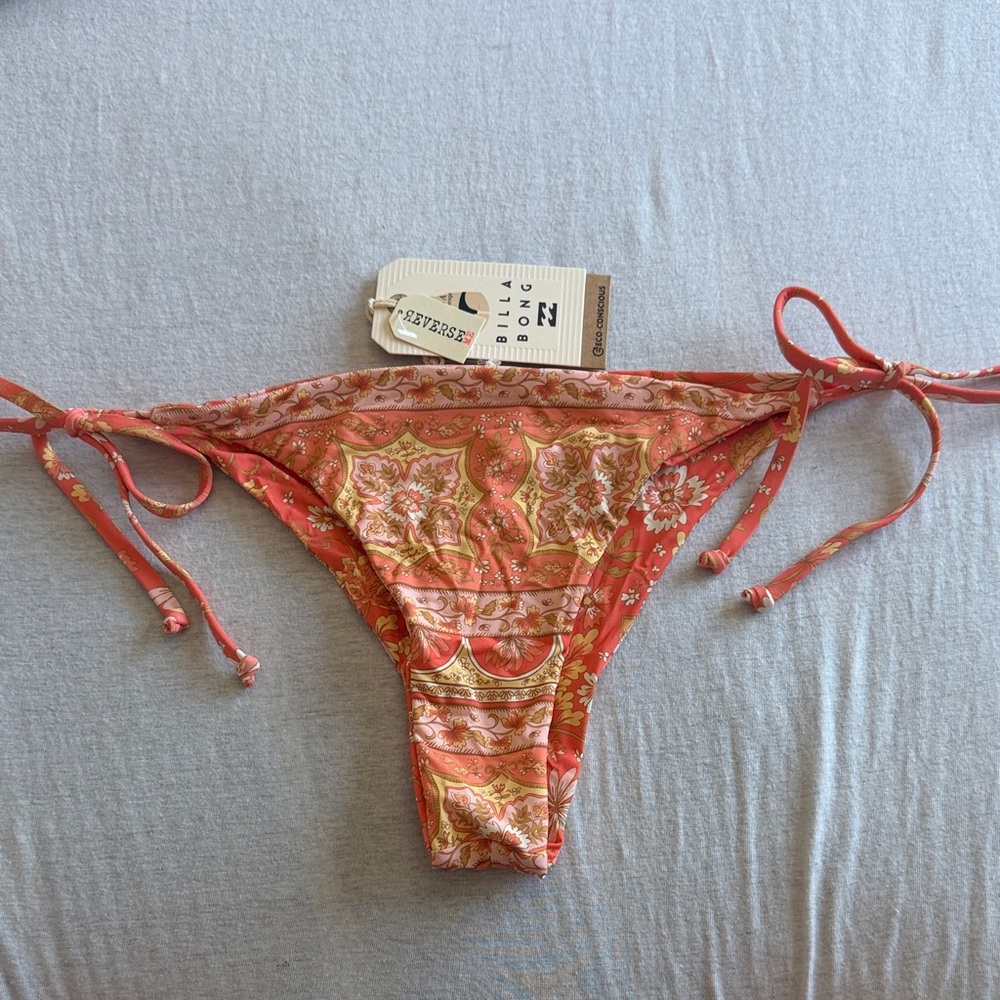 NWT Billabong Bikini Bottoms